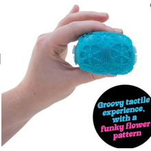 Load image into Gallery viewer, FuzzBall5_730ab3d5-4d6b-47a1-887b-50b5fd7c0c7c