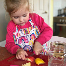 Load image into Gallery viewer, kiddies-food-kutter-original