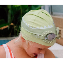 Load image into Gallery viewer, KidsMiniSwimGoggles_SUNNYLiFE2
