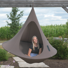 Load image into Gallery viewer, double-cacoon-taupe-tripod