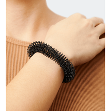 Load image into Gallery viewer, kaiko-wrist-spikey-fidget