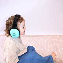 Load image into Gallery viewer, EARMUFFS-IN-PLAY2
