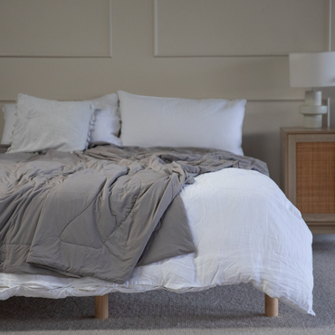 Cooling Blanket temperature controlled bedding for hot sleepers