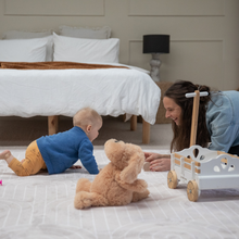 Load image into Gallery viewer, mooshy-mat-sand-arches-mum-baby
