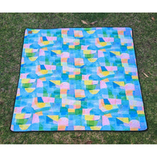 Load image into Gallery viewer, saltwater-picnic-rug-skylight-blue
