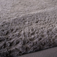 Load image into Gallery viewer, Mellow mat soft touch Luxe edition sensory rug
