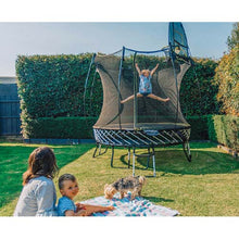 Load image into Gallery viewer, springfree compact round trampoline
